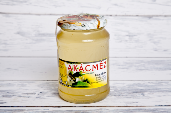 Akácméz